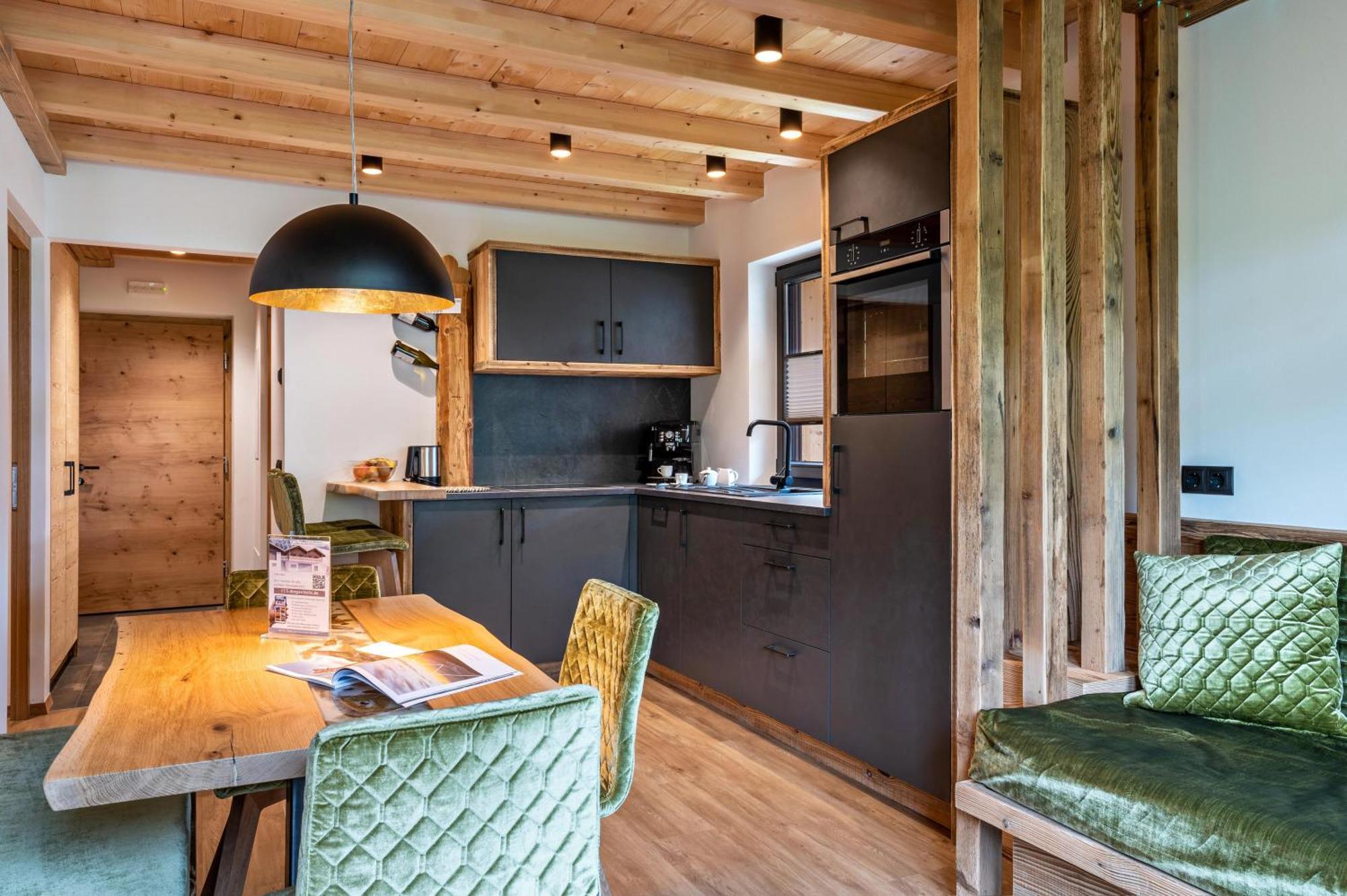 Blosegghof Bergchalets Waldblick راسيني المظهر الخارجي الصورة